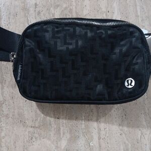 lululemon athletica Textured Black Belt Bag